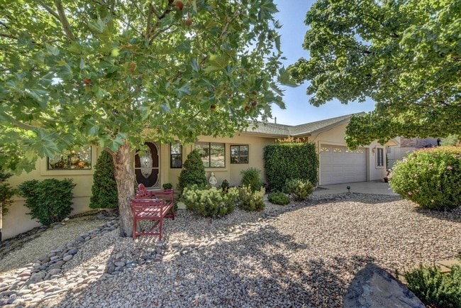 Building Photo - 1731 Tatum Pl