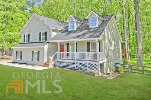 Building Photo - 1721 Shady Creek Ln NE