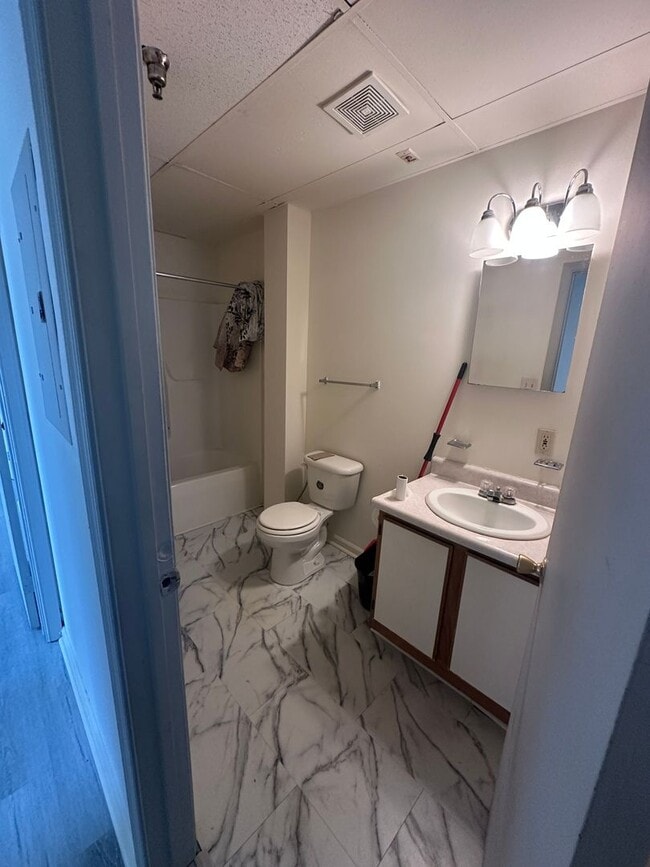 Building Photo - 149 Wilson St