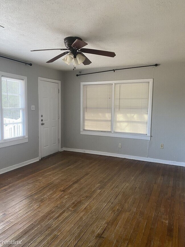 Building Photo - 2 br, 1 bath House - 12712 Tonkaway Lake Rd