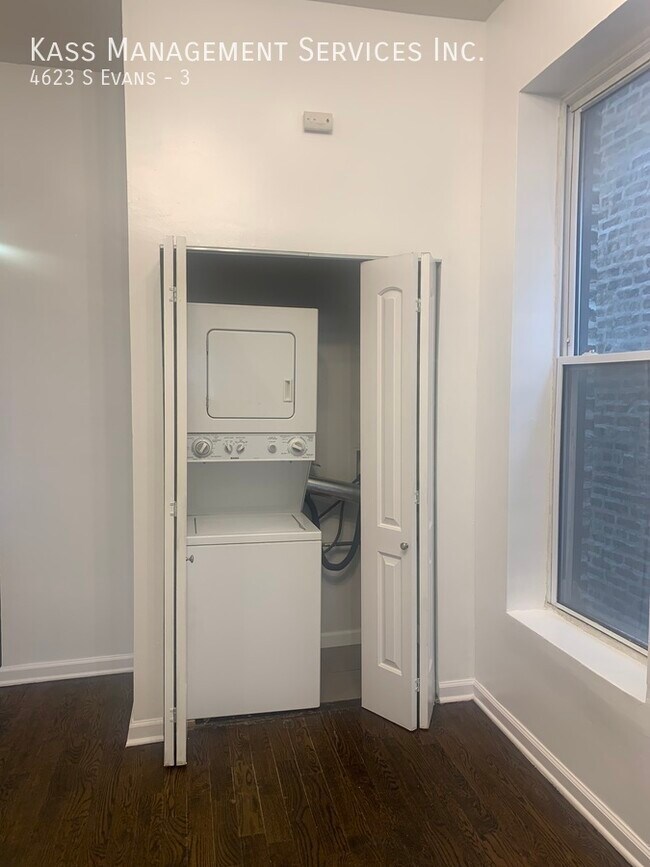 Building Photo - 4623 S Evans-3