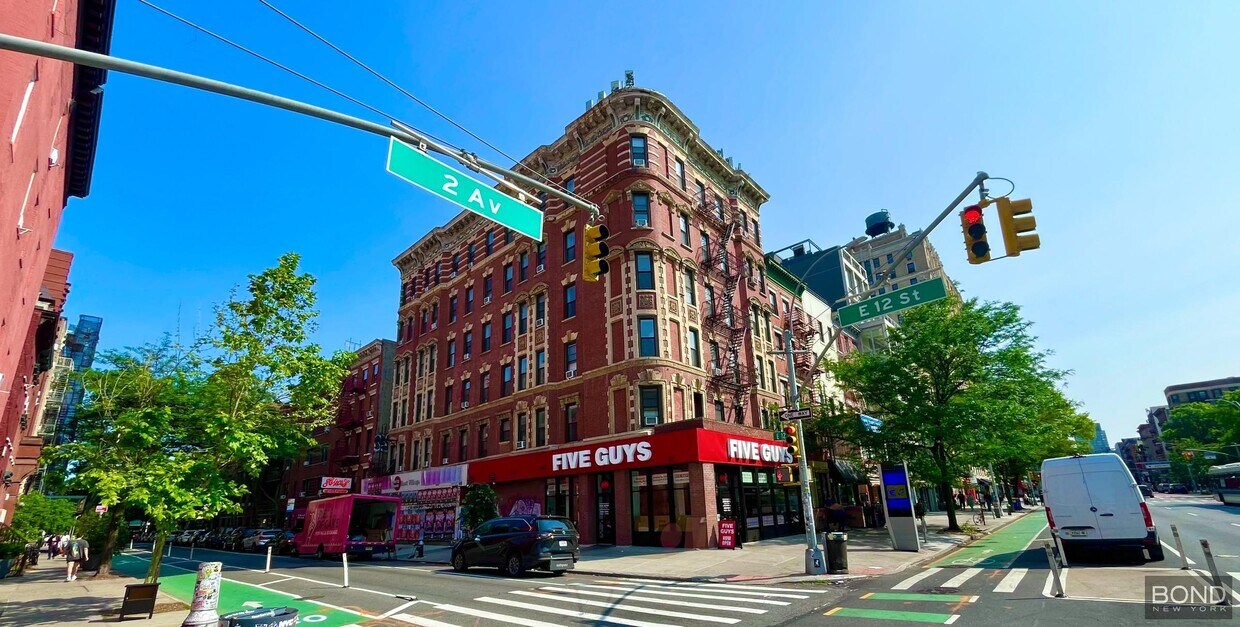 Foto principal - 188 Second Avenue