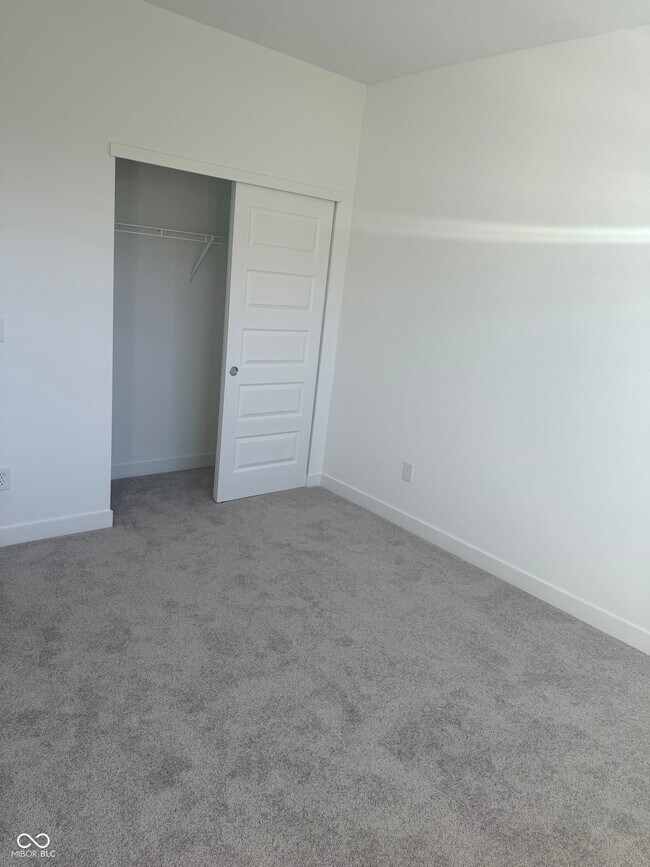 Foto del edificio - 10240 Samerton Ln