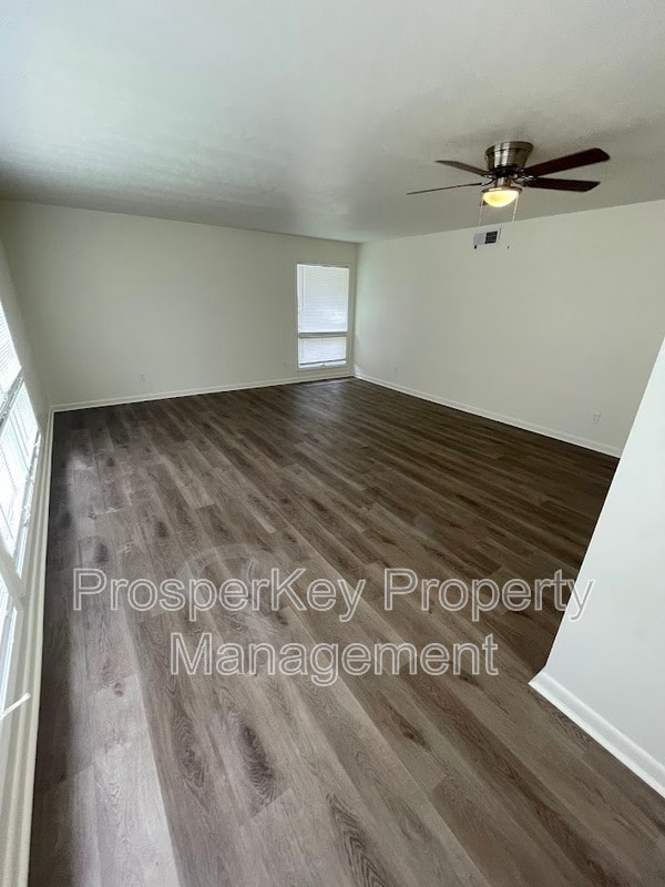 Building Photo - 3026 Avondale Rd
