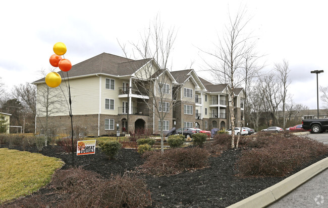 Maple Sunset Apartments