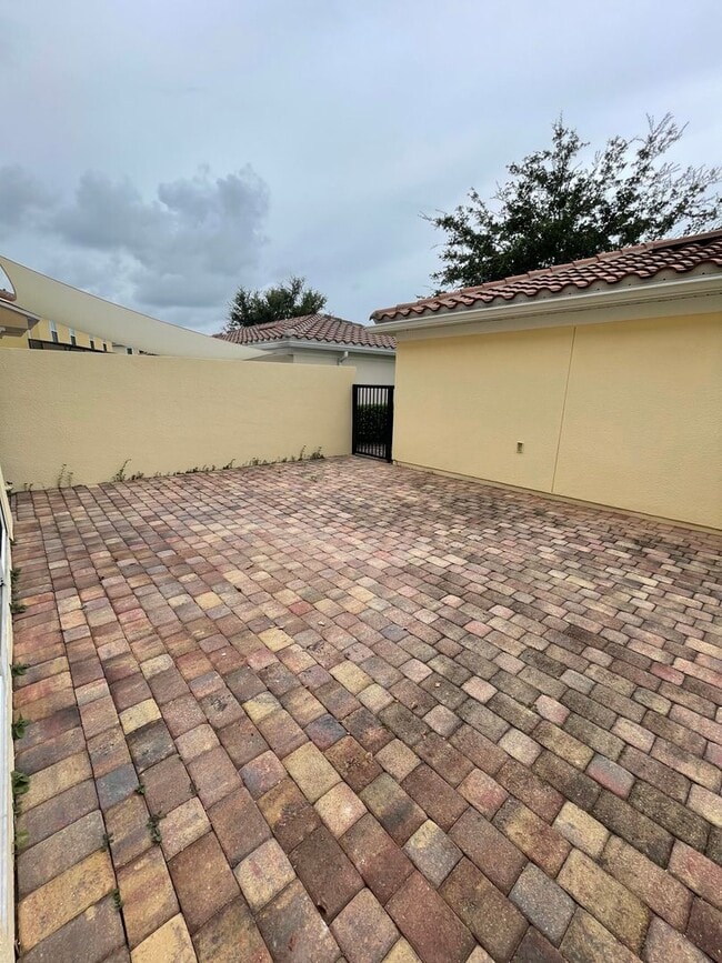 Foto del edificio - COMING OCTOBER!! Lake Nona 3 Bedroom 3 Bat...