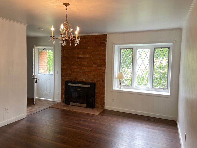 Foto del edificio - 3 bed 2 bath home