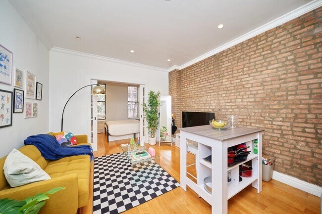 Foto del edificio - 10 bedroom in New York NY 10075