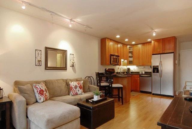 Foto del edificio - 2036 N Larrabee St