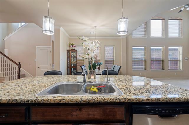 Building Photo - 1016 Lone Ivory Trail