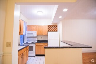 Building Photo - 40 Queensberry St