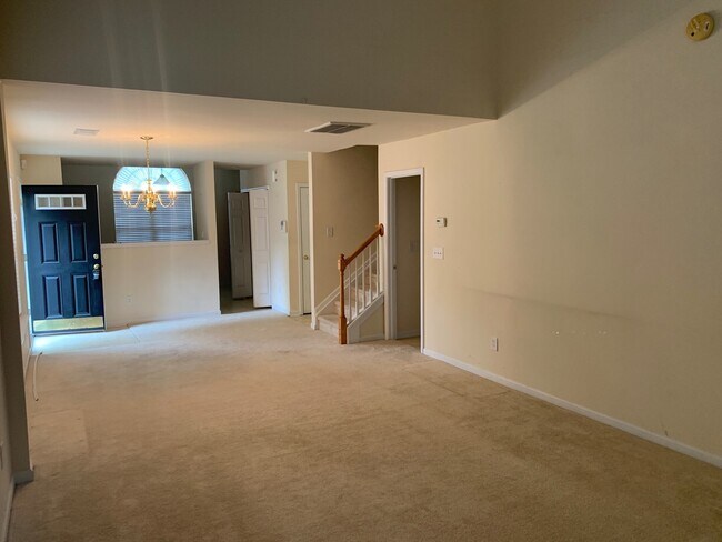 Building Photo - End Unit Townhome located in the Covington...