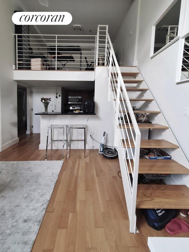 Building Photo - 898 Metropolitan Ave