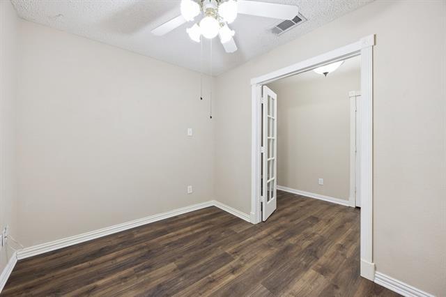 Foto del edificio - 2902 Hollis Dr