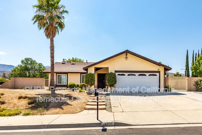 Primary Photo - 224 Beachwood Dr