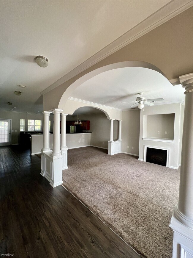 Building Photo - 3 br, 2.5 bath House - 218 Molly Ct