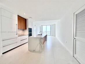 Building Photo - 1400 Biscayne Blvd