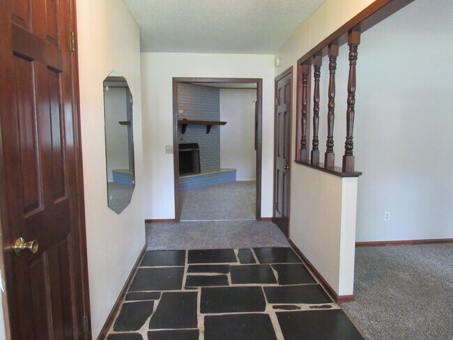 Foto del edificio - 5116 S Sycamore Ave