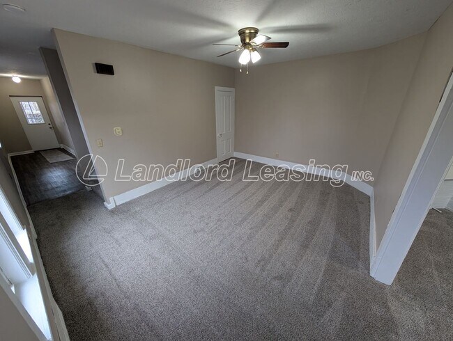 Foto del edificio - Spacious 2-Story Townhome in the Heart of Amherst