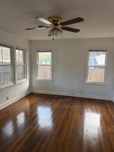 Building Photo - 511 W Odell St