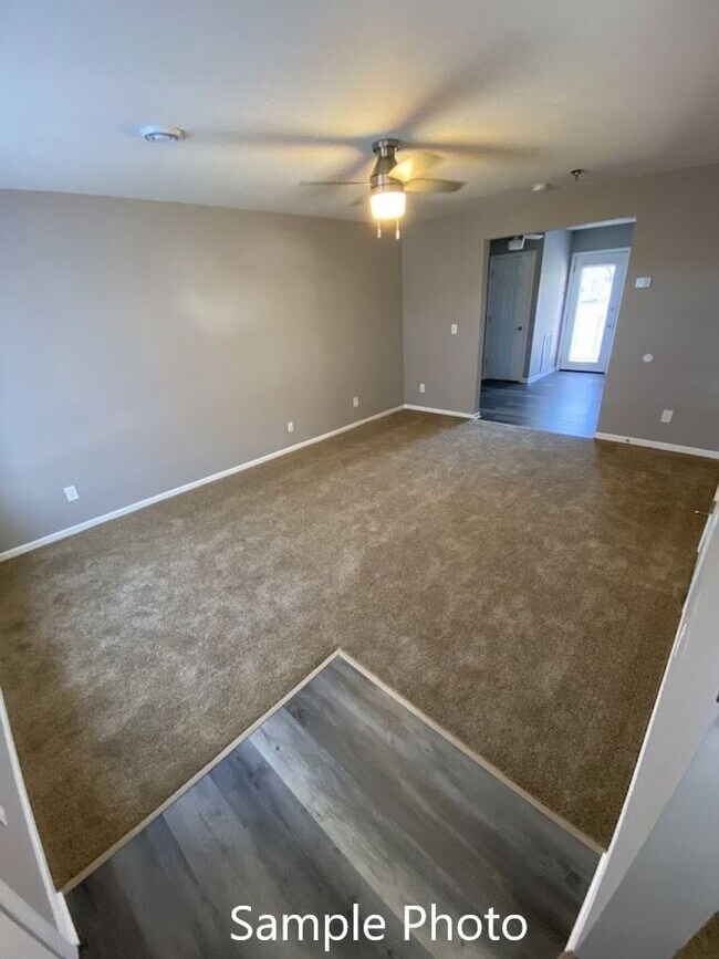 Foto del interior - Bristol Cove