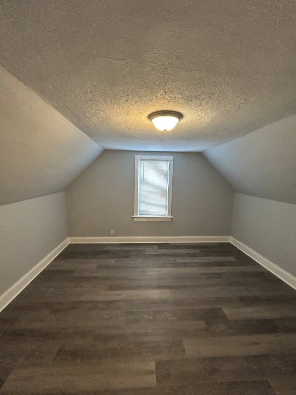 Building Photo - 4666 N 38th St