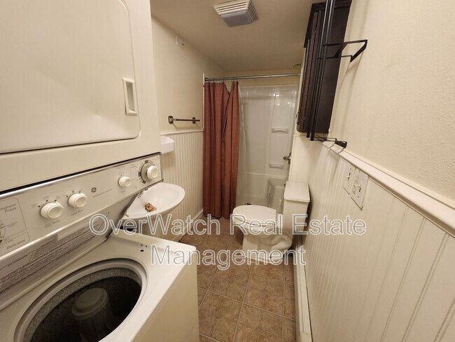 Foto del edificio - 5303 Eielson St