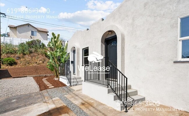 Foto del edificio - 8937 1/2 Fair Lane-