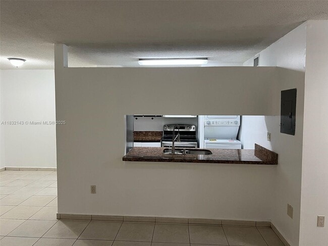 Building Photo - 15605 SW 74th Cir Dr