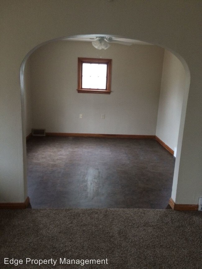 Building Photo - 3 br, 1 bath House - 3243 Dayton Ave.