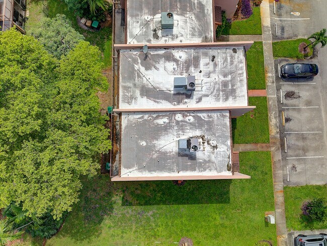 Foto del edificio - 48 Madrid Ln