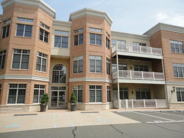 Foto del edificio - 75 Stone Ridge Way