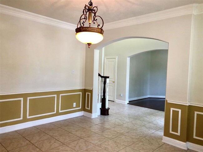 Building Photo - 13030 Brynwood Ln
