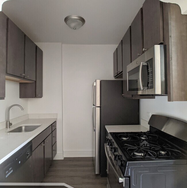 Foto del edificio - 2936 W Palmer St