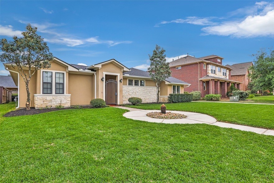 Primary Photo - 7515 Langley Rd