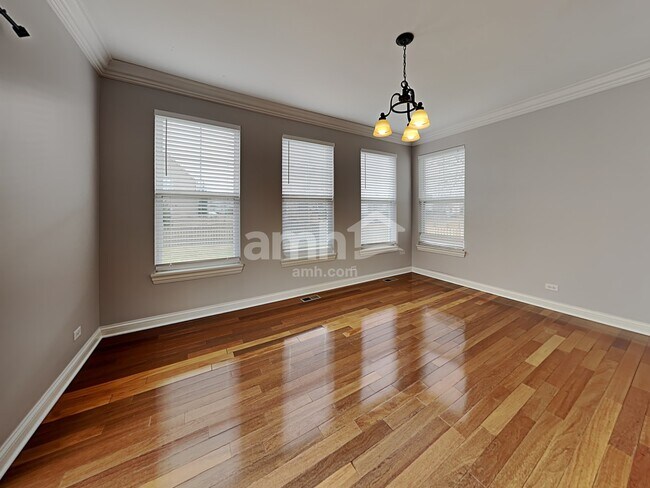 Building Photo - 2087 Kate Dr