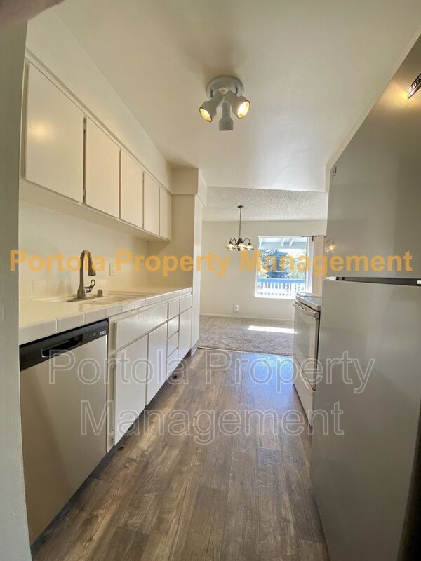 Foto del edificio - 1925 46th Ave