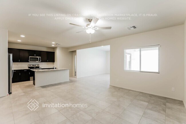 Foto del edificio - 25188 W Romley Rd