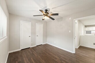 Building Photo - 20426 Rustwood Ln