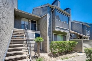 Building Photo - 6601 Sands Point Dr