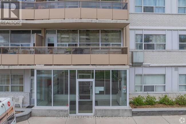 Photo du bâtiment - 1130 Wilson Ave