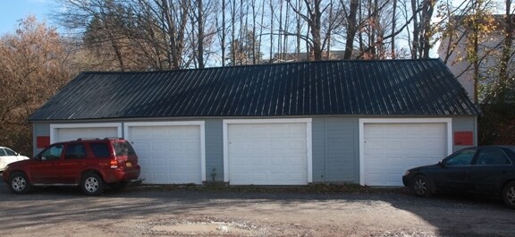 garage - 87-91 E Main St