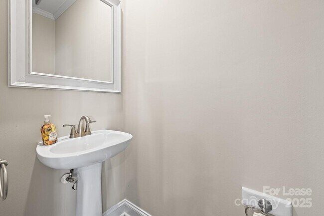 Foto del edificio - 853 Clarkson Mill Ct