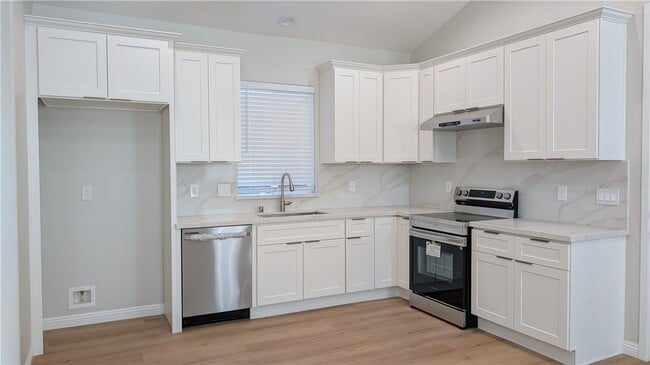 Building Photo - 913 Durango Ct