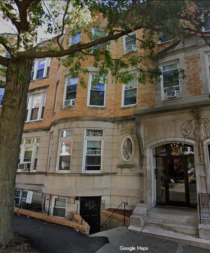 Foto principal - 17 Fairbanks St
