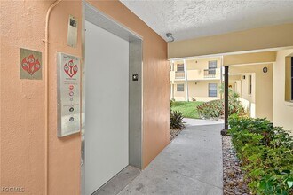 Building Photo - 6136 Whiskey Creek Dr