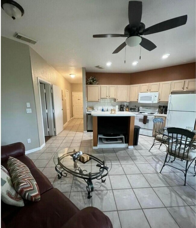Building Photo - 9898 Perfect Dr