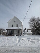 Building Photo - 678 Cooper St