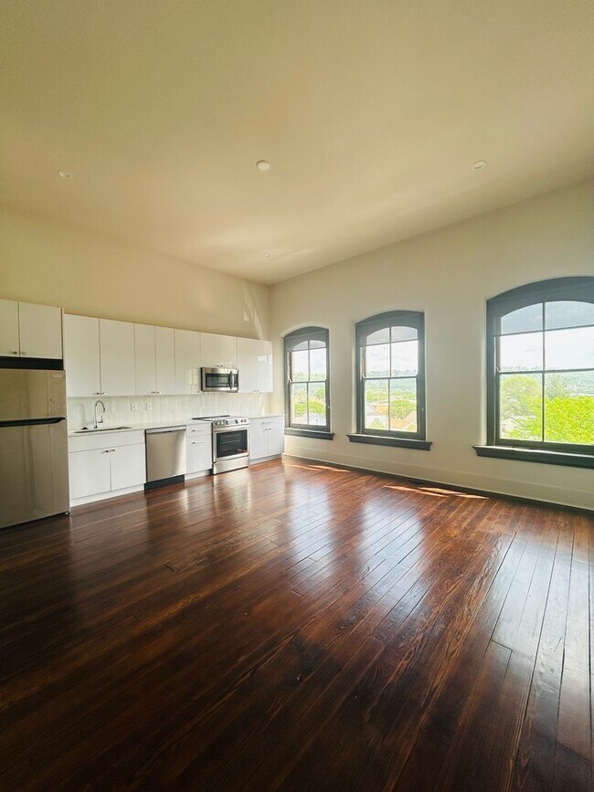 Foto del edificio - Historic Modern Apartment