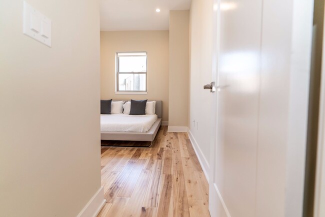 Foto del edificio - 1619 Point Breeze Ave